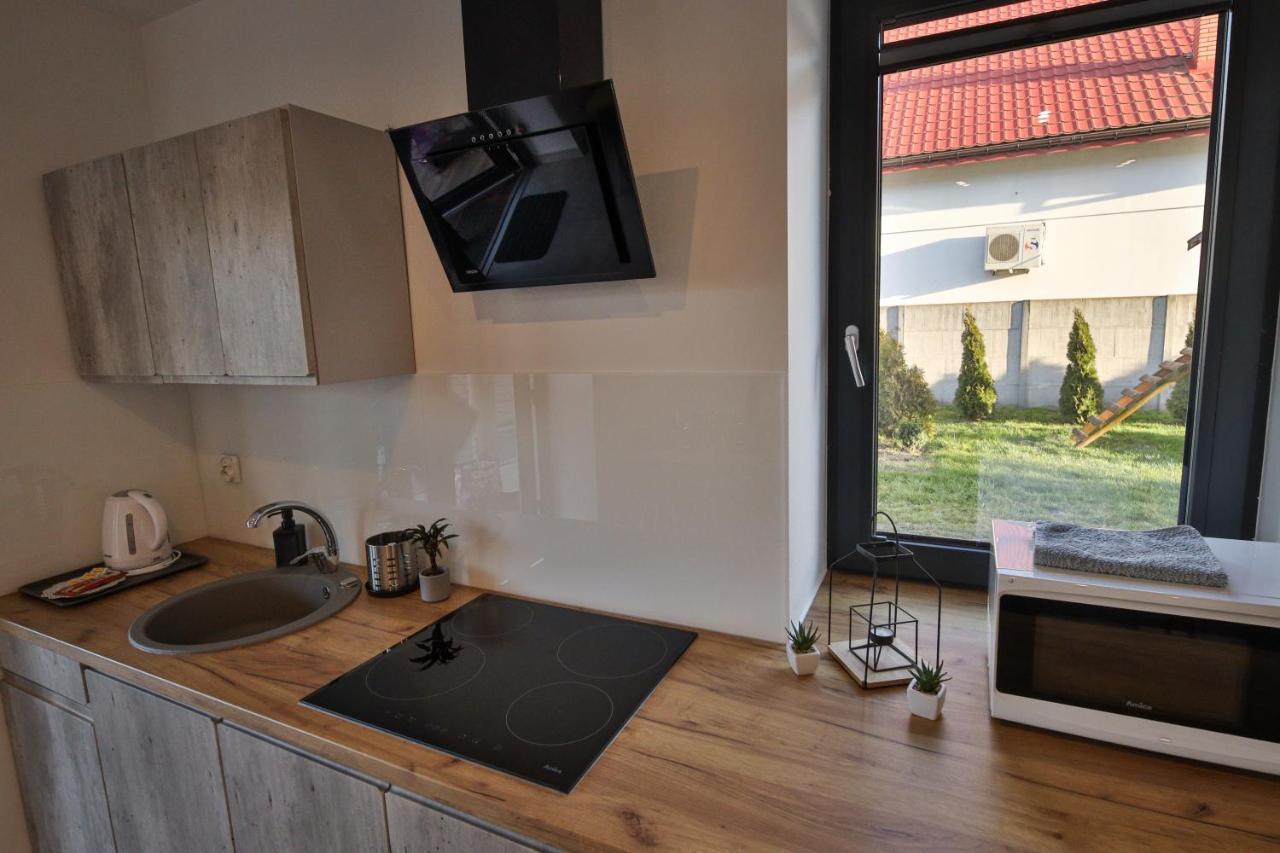 Apart-House Унеюв Екстер'єр фото