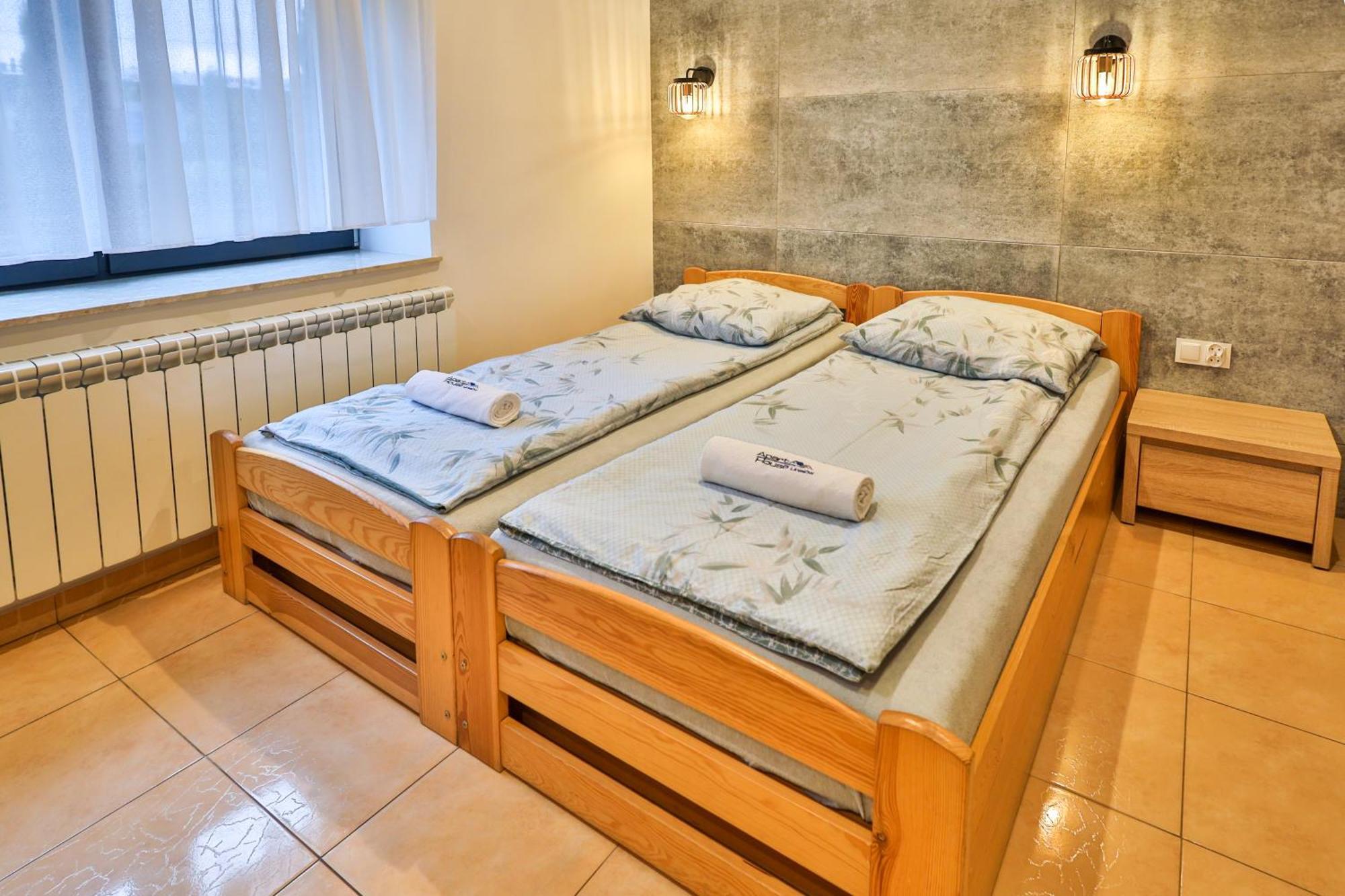 Apart-House Унеюв Екстер'єр фото